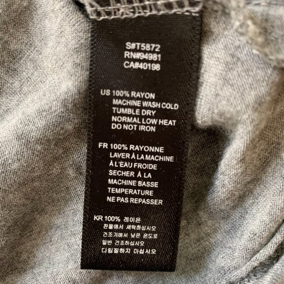 FOREVER 21 grey t-shirt silver gold sequins size M - Picture 9 of 9